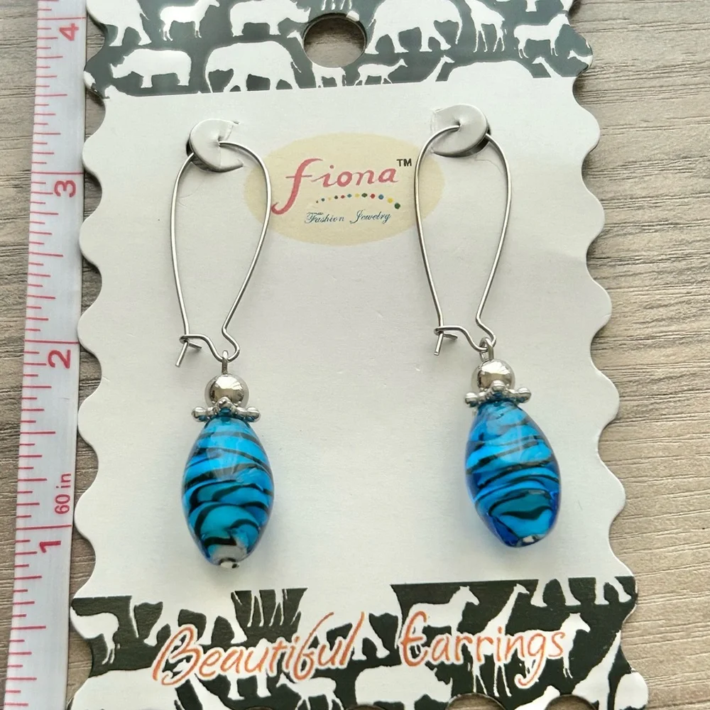 NWT Fiona Blue and Black Zebra Print Glass Bead Dangle Earrings - Picture 4 of 4